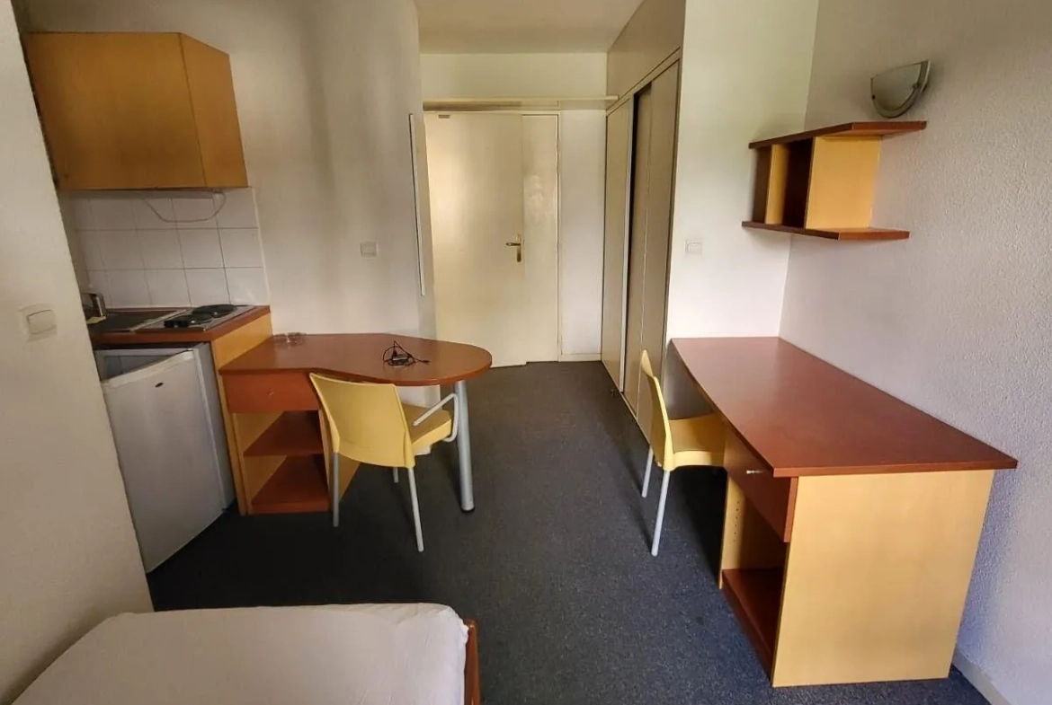 Studio meublé en location à Serris avec rentabilité et gestion sécurisée 