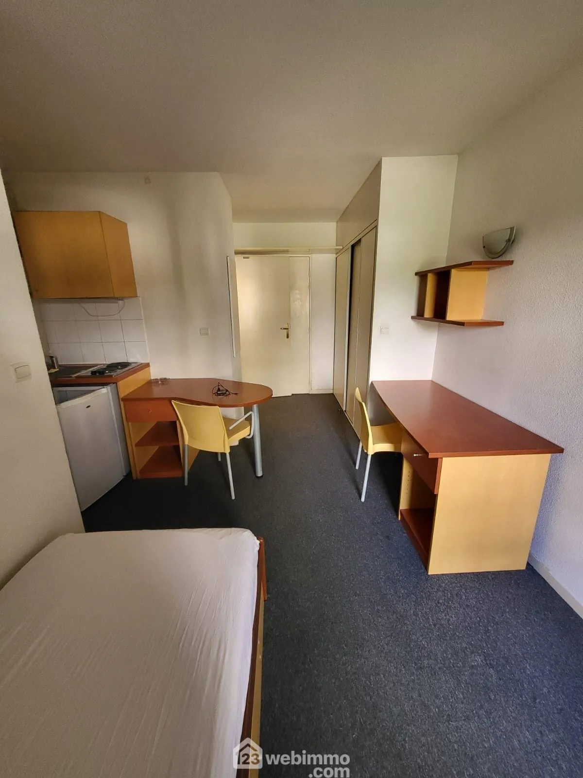 Studio meublé en location à Serris avec rentabilité et gestion sécurisée 