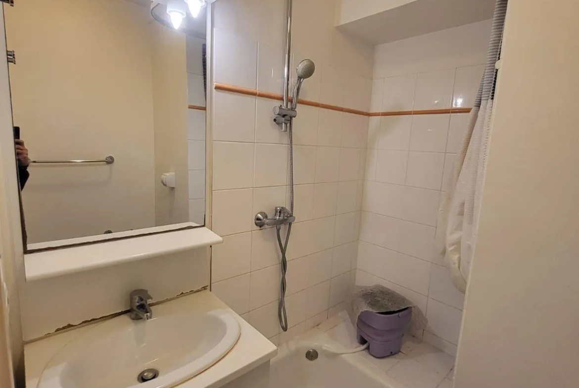 Studio meublé en location à Serris avec rentabilité et gestion sécurisée 