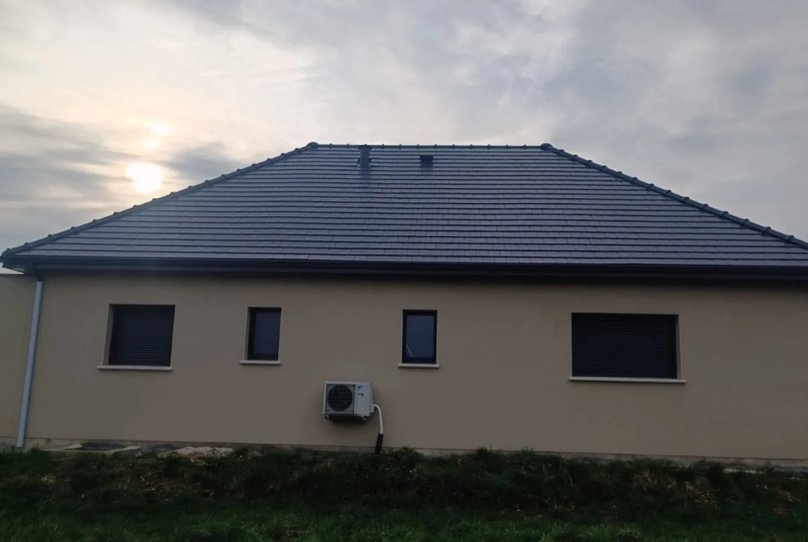 Maison neuve 4 chambres à Pavilly - Confort moderne et faible consommation énergétique 