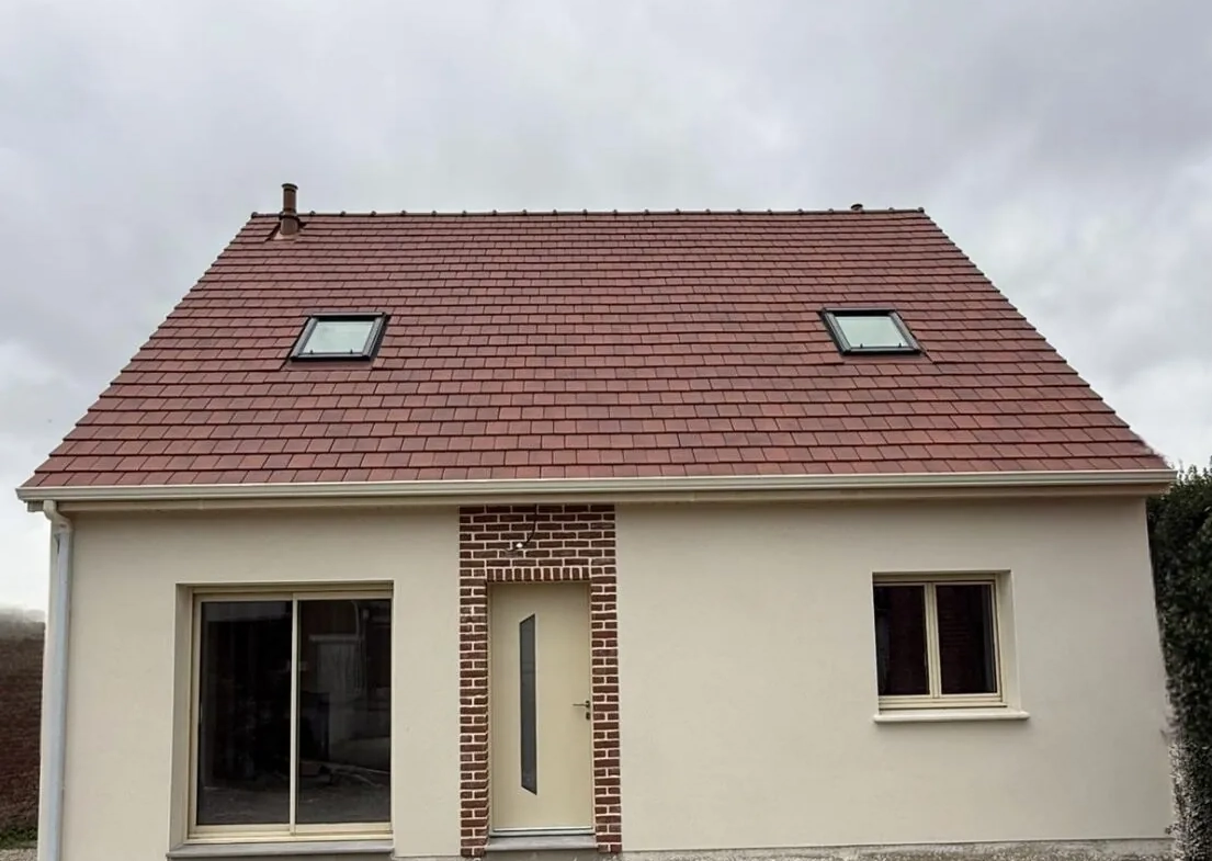 Maison neuve à Crouy-sur-Thelle de 93m² avec 3 chambres et terrasse 