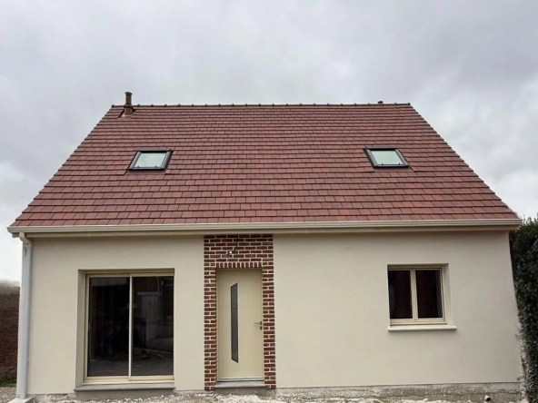 Maison neuve à Crouy-sur-Thelle de 93m² avec 3 chambres et terrasse