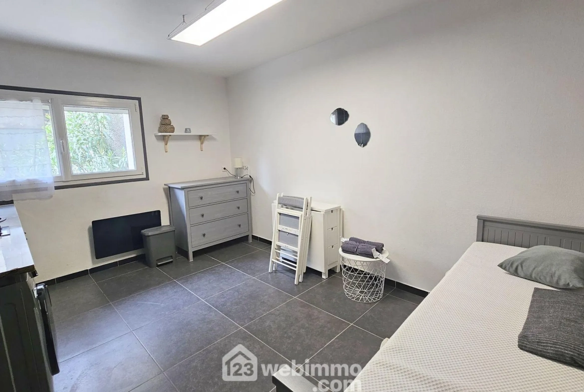 Studio rénové en centre-ville de Ballancourt-sur-Essonne - Idéal investisseur ou résident 