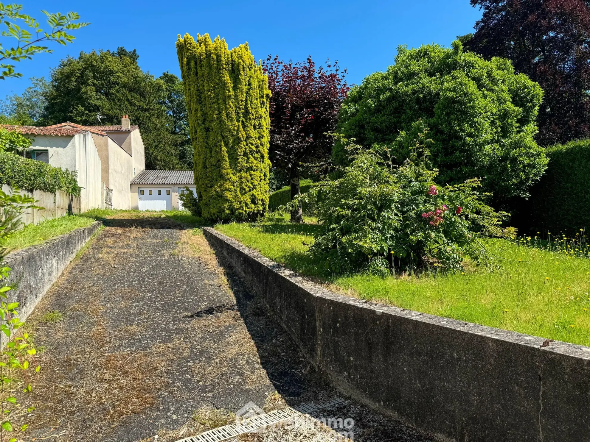Maison familiale avec potentiel à Sèvremont, 190 m², proche commodités 