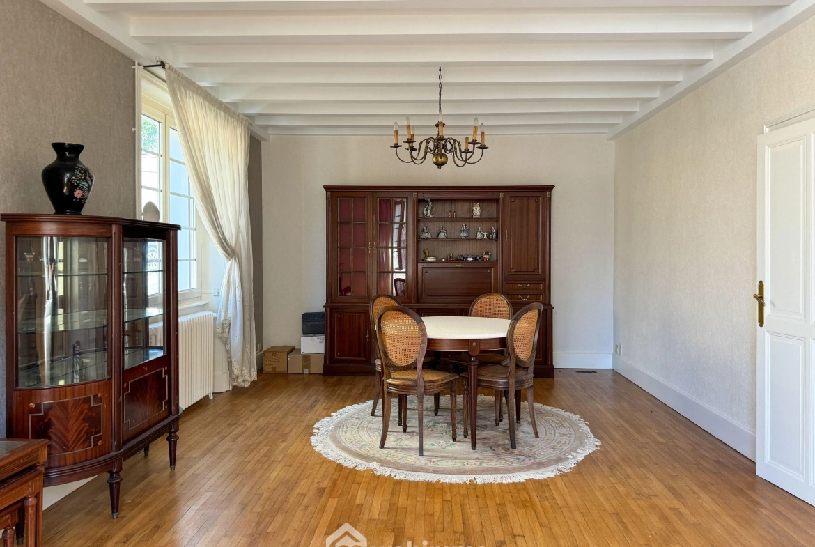 Maison familiale avec potentiel à Sèvremont, 190 m², proche commodités 