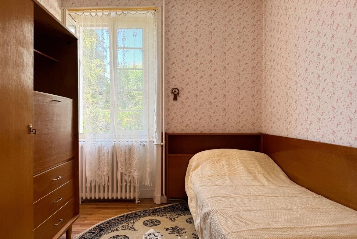 Maison familiale avec potentiel à Sèvremont, 190 m², proche commodités 