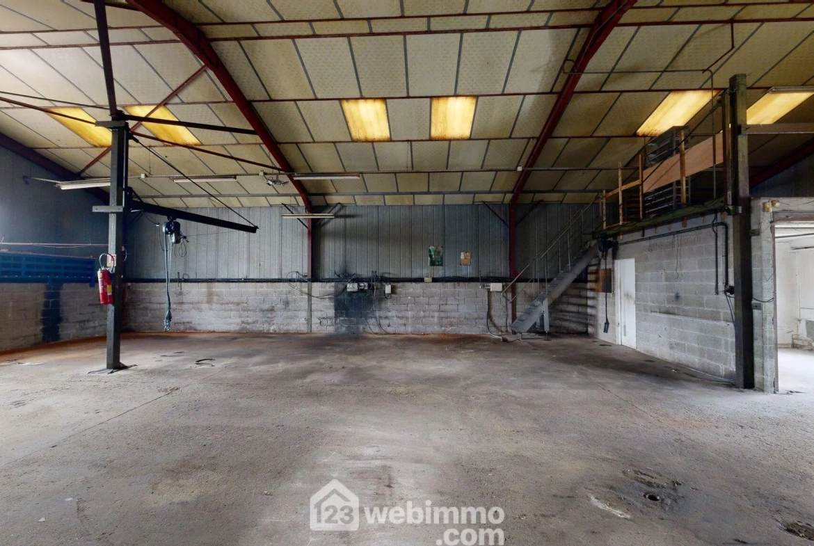 Vente d'un bâtiment industriel de 1326 m² à Thiescourt 