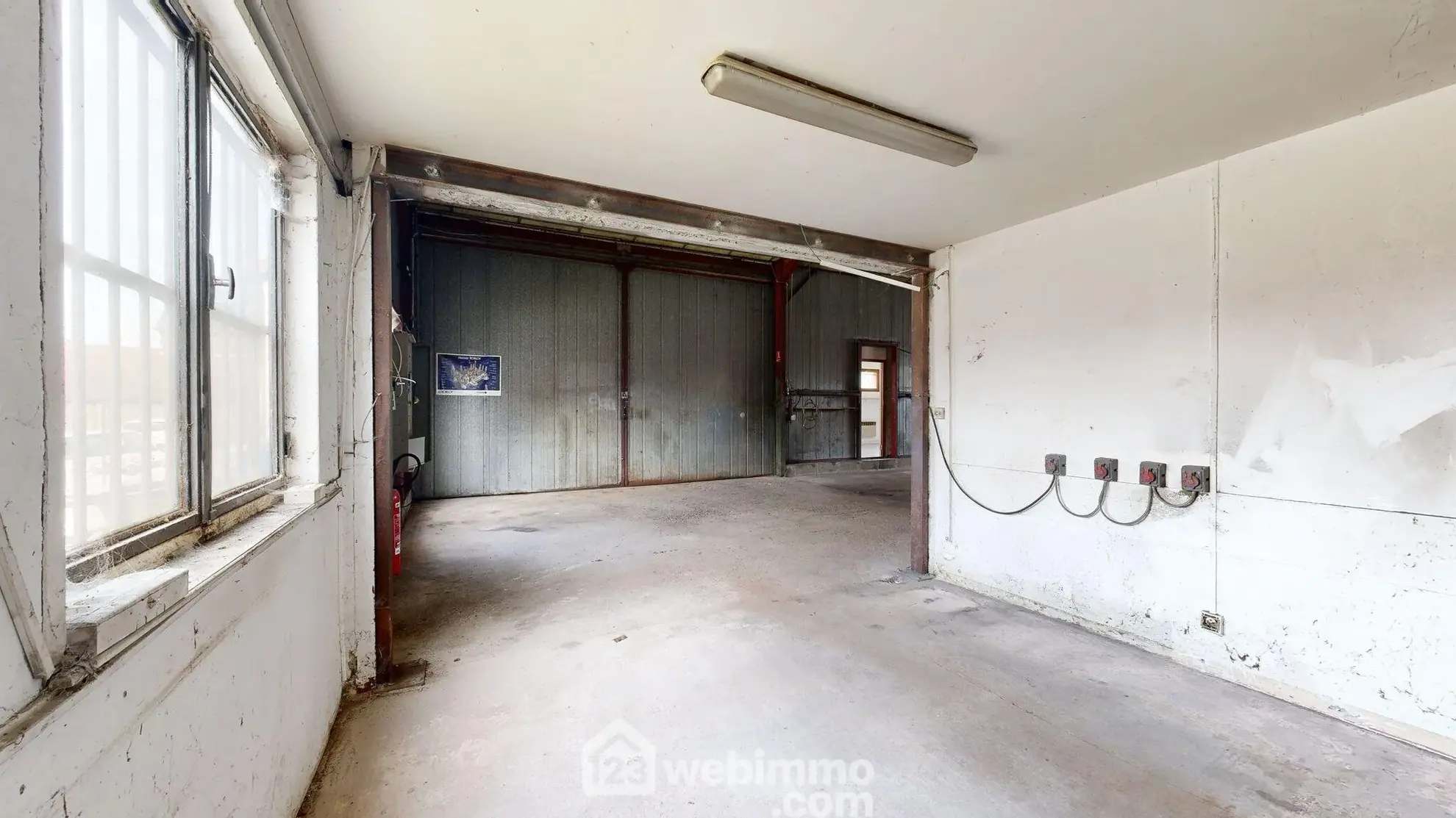 Vente d'un bâtiment industriel de 1326 m² à Thiescourt 