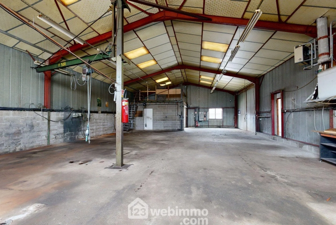 Vente d'un bâtiment industriel de 1326 m² à Thiescourt 