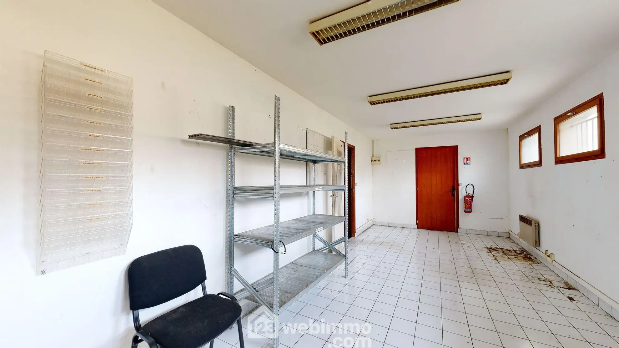 Vente d'un bâtiment industriel de 1326 m² à Thiescourt 