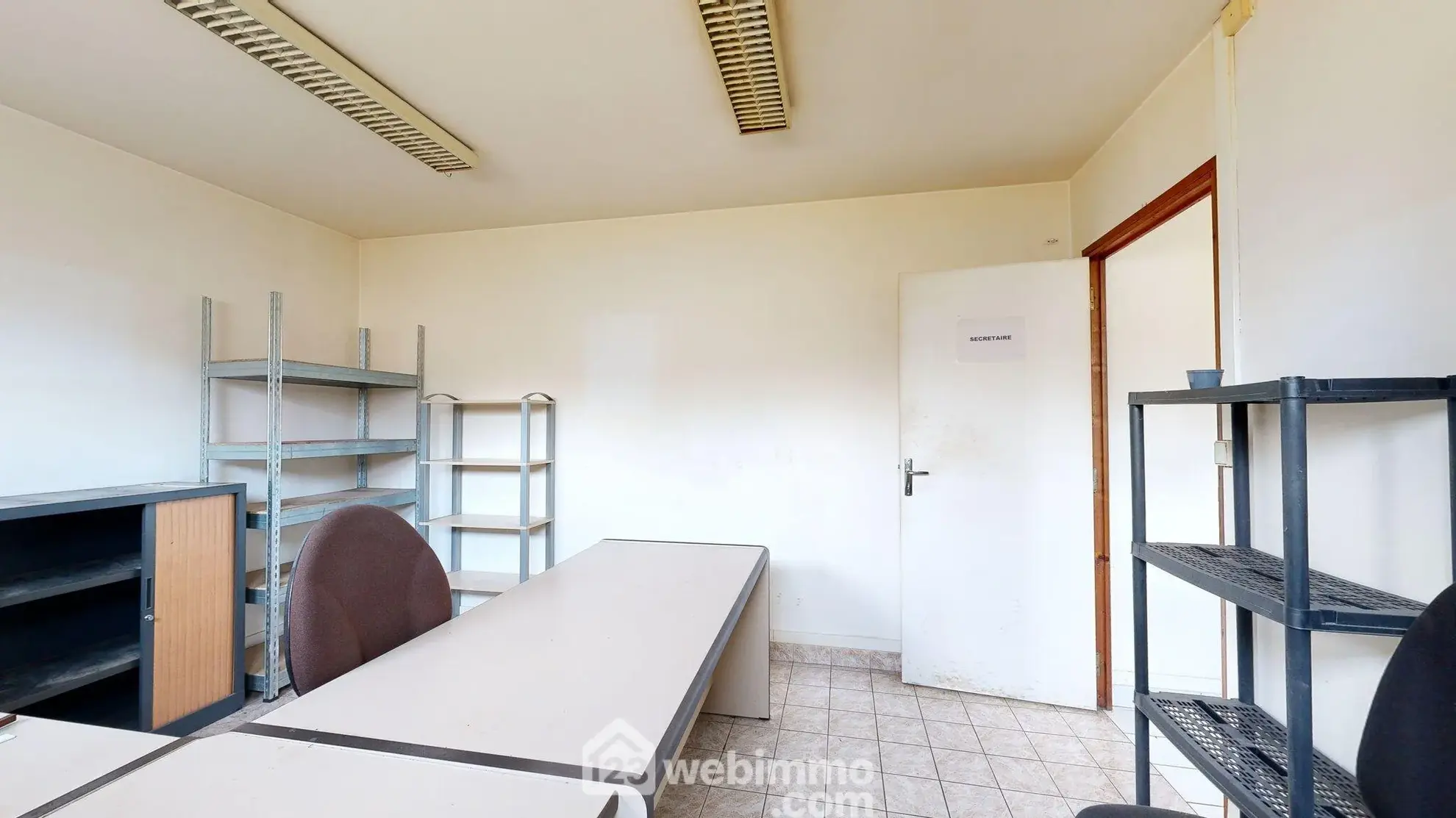 Vente d'un bâtiment industriel de 1326 m² à Thiescourt 