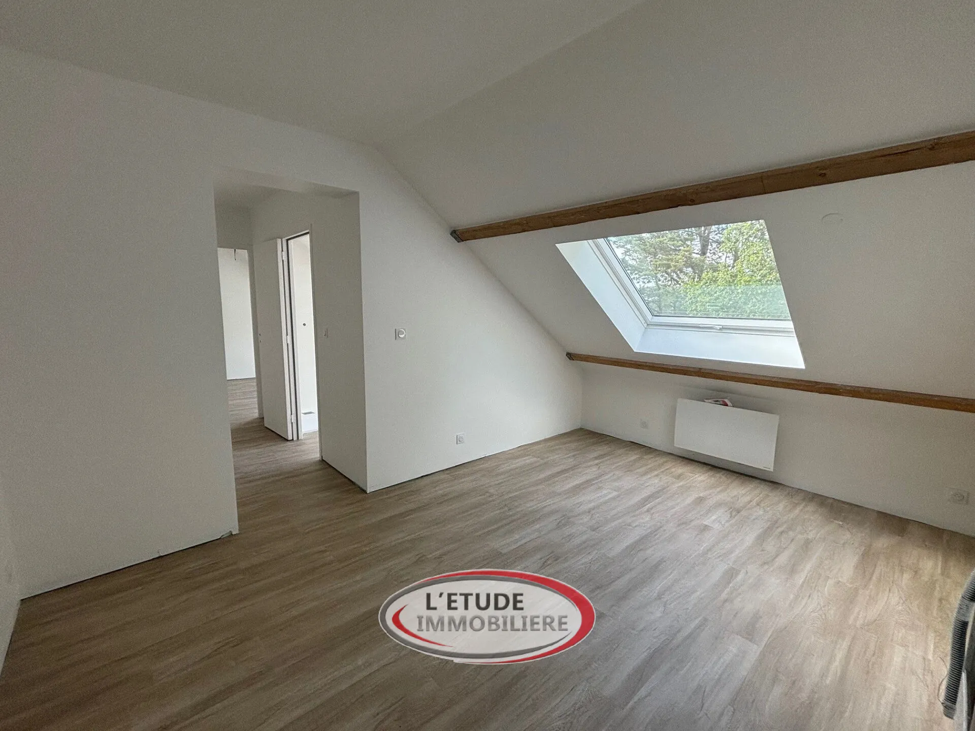 Appartement T2 rénové avec parking à Sautron, disponible en 2025 