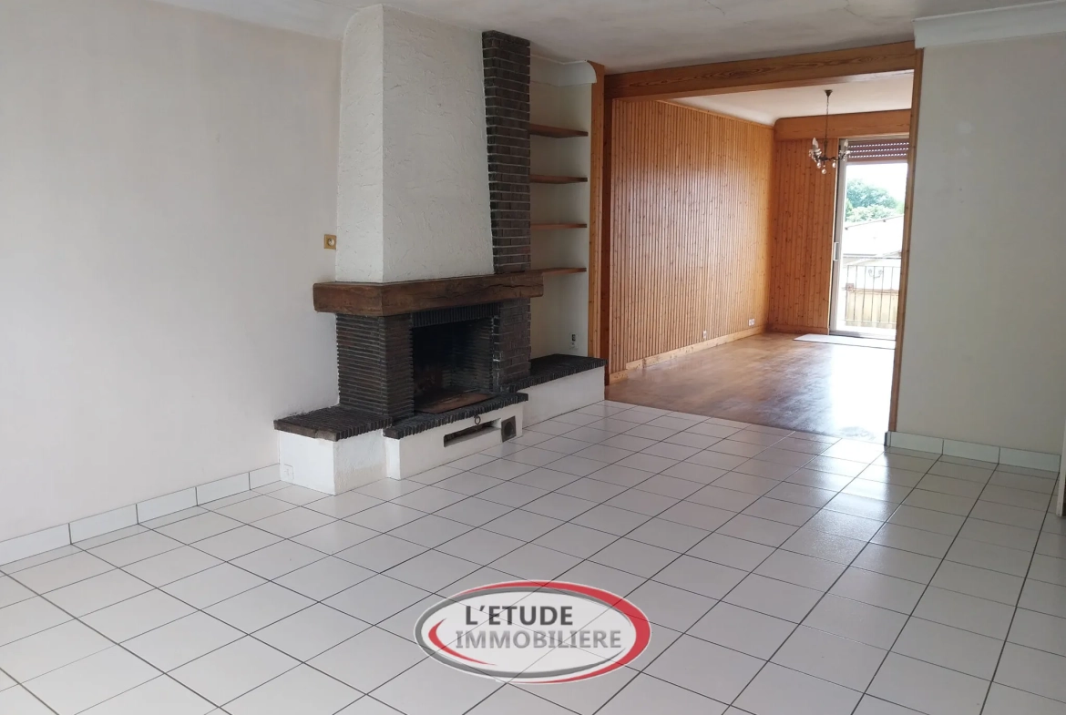 Maison à Sainte-Pazanne avec grand potentiel, 115 m² habitables 
