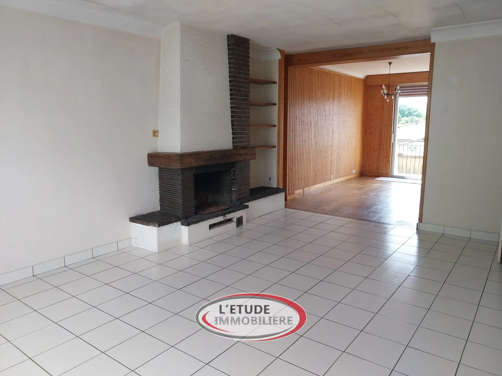 Maison à Sainte-Pazanne avec grand potentiel, 115 m² habitables 