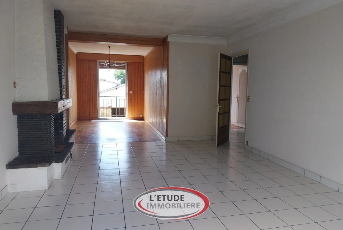 Maison à Sainte-Pazanne avec grand potentiel, 115 m² habitables 