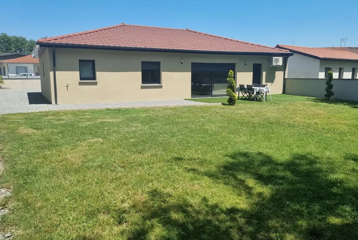 Villa neuve de 112 m² avec jardin à Briennon - Vente immobilière 