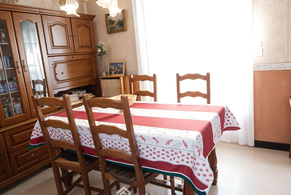 Maison jumelée 75 m² à Saint-Ouen-de-Thouberville avec garage et véranda 
