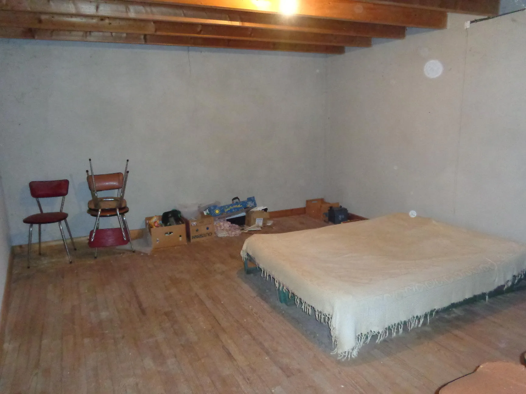 Maison en pierres à rénover avec dépendances et grand terrain à Ranchal 69470 