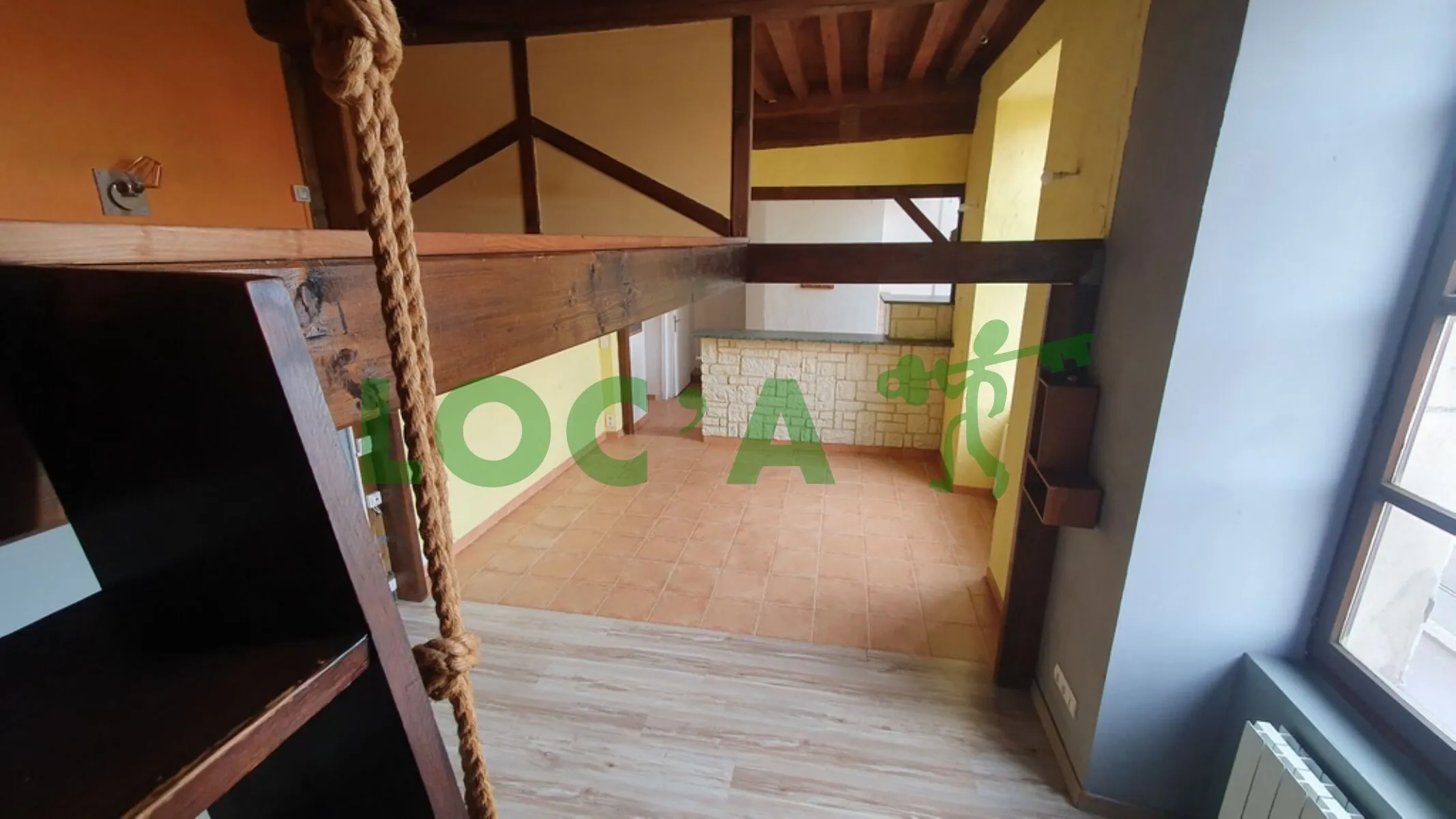 Appartement F1BIS de 30,33 m² à Dijon proche Cité Gastronomique et Gare 