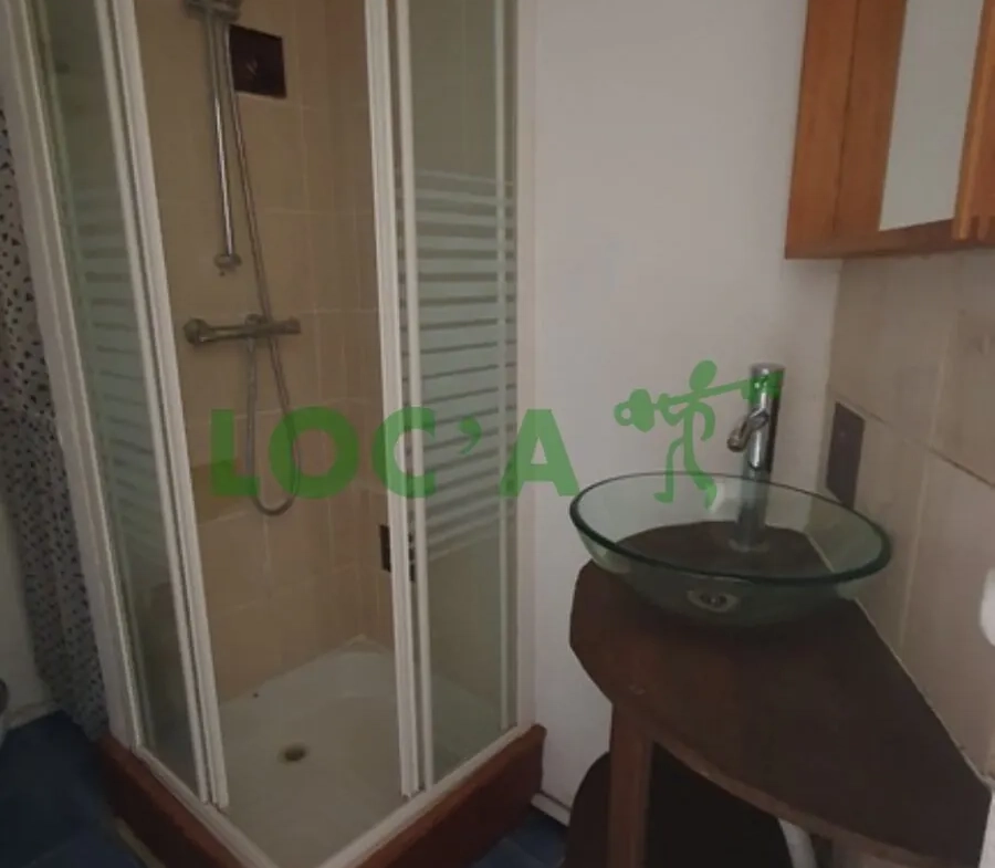 Appartement F1BIS de 30,33 m² à Dijon proche Cité Gastronomique et Gare 