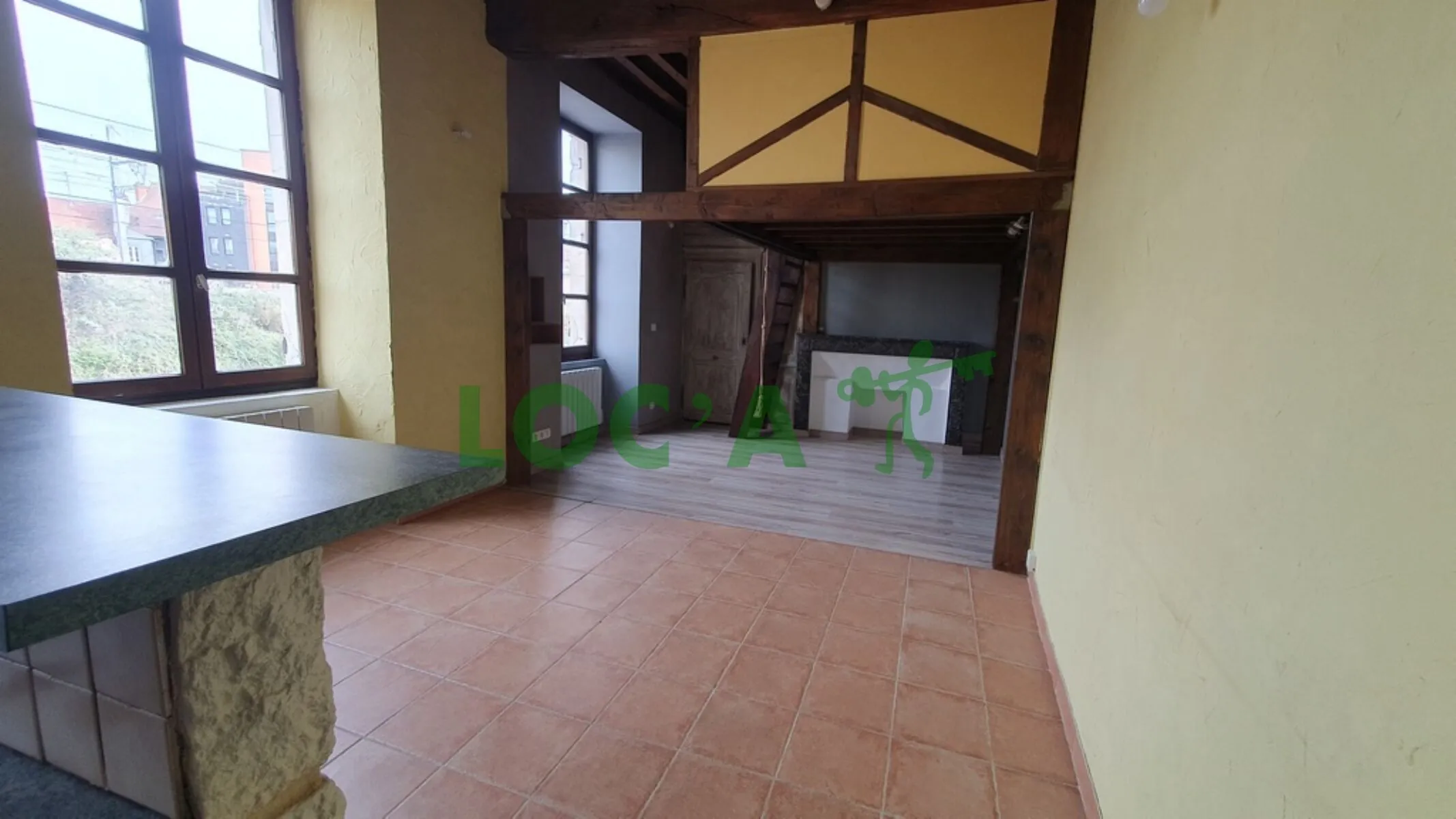 Appartement F1BIS de 30,33 m² à Dijon proche Cité Gastronomique et Gare 