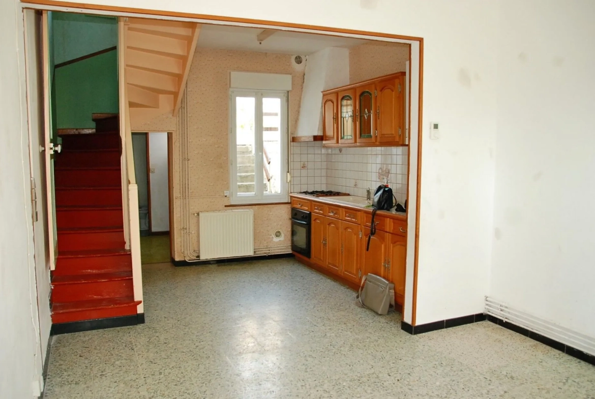 Maison en briques et silex à Fécamp, proche du port et de la gare 