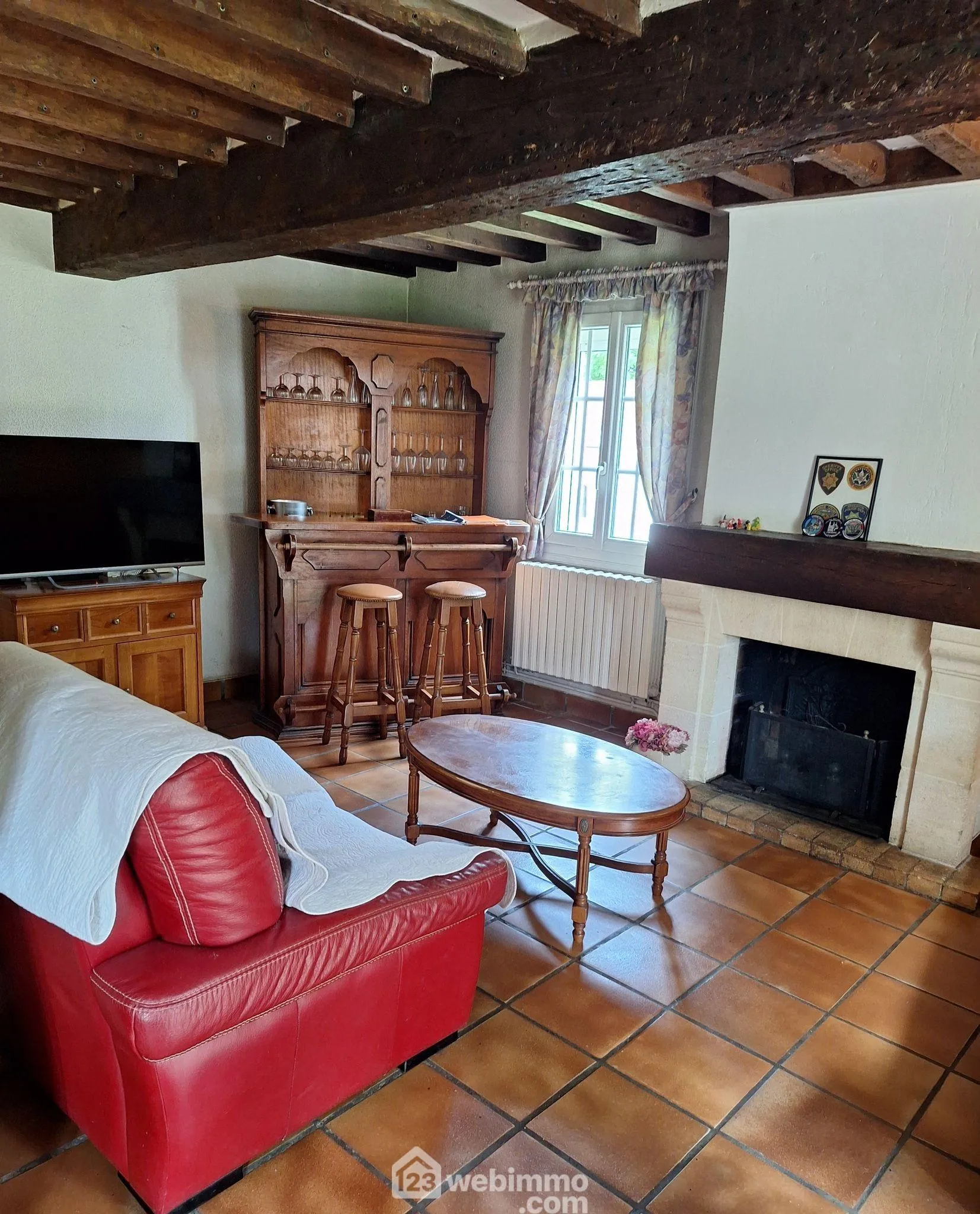 Maison de village en pierre avec studio et jardin à Carlepont 
