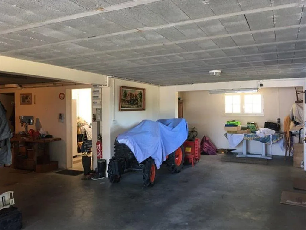 Maison de plain-pied à vendre proche Chantonnay avec terrain et sous-sol 