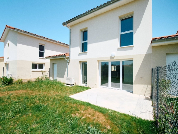 Maison neuve 93 m² à Veauche avec 3 chambres, jardin et garage - Prix à partir de 239 000 €
