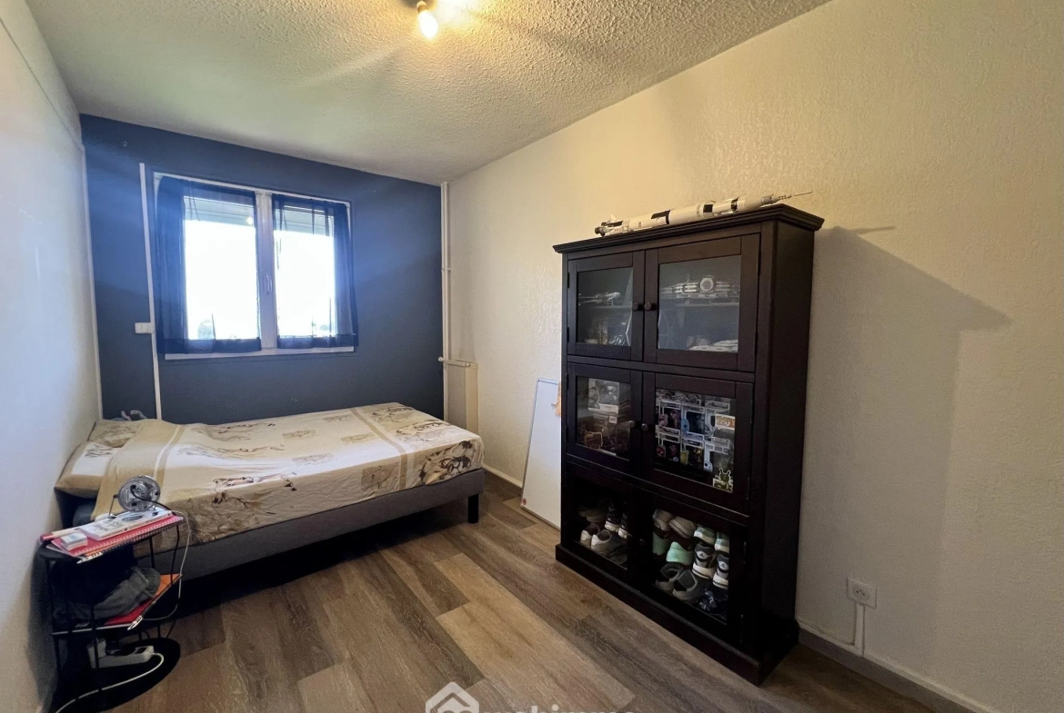 Appartement T4 de 83m² à Bastia Sud - Résidence bien entretenue 