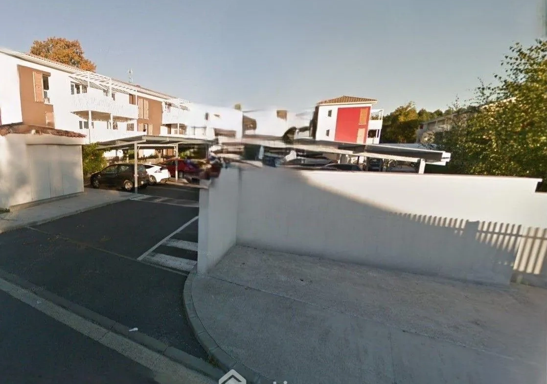Appartement T2 avec terrasse et parking à Saint-Médard-en-Jalles 