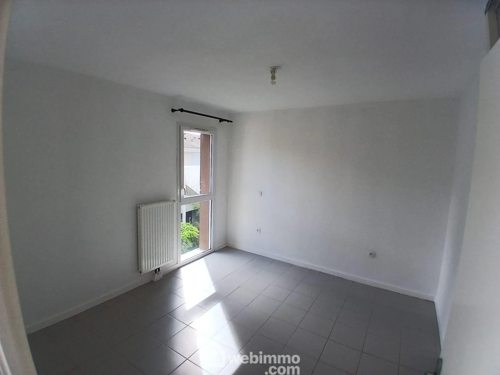 Appartement T2 avec terrasse et parking à Saint-Médard-en-Jalles 