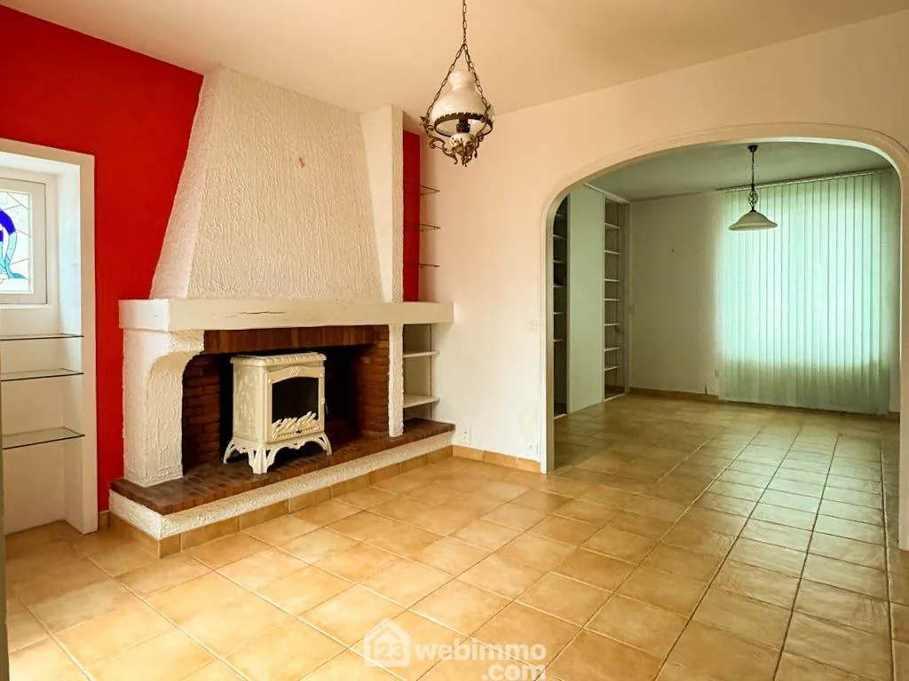 Maison rénovée à Cholet avec jardin et dépendance – 71 m² 