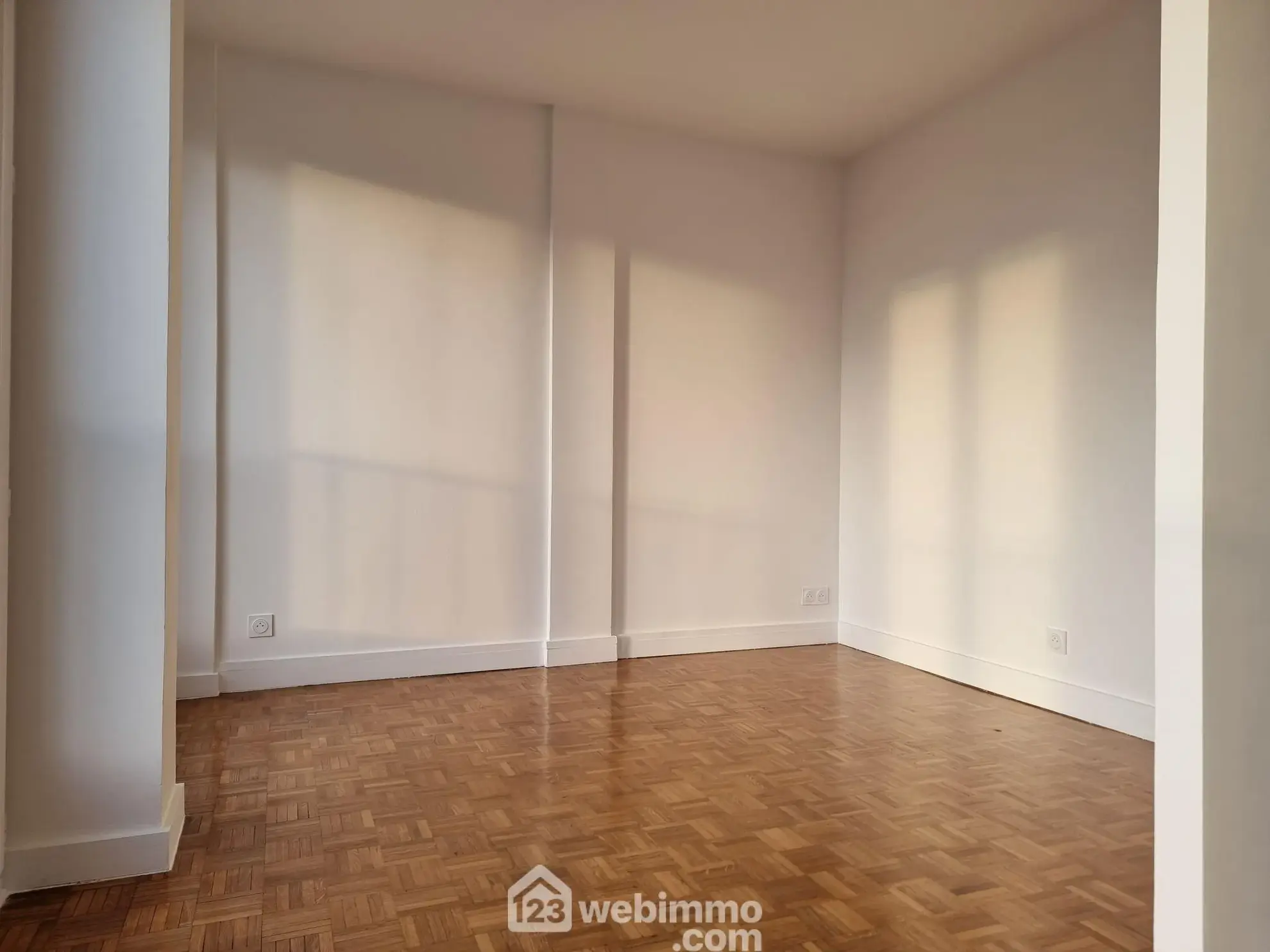 Appartement 4 pièces rénové de 76m² à Choisy-le-Roi avec cave et box 