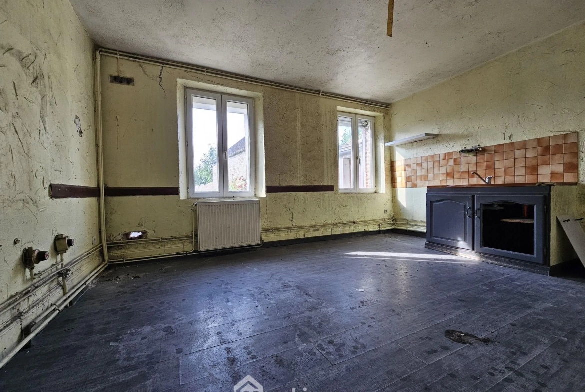 Maison à rénover de 95 m² à Sissonne avec grand terrain et potentiel 