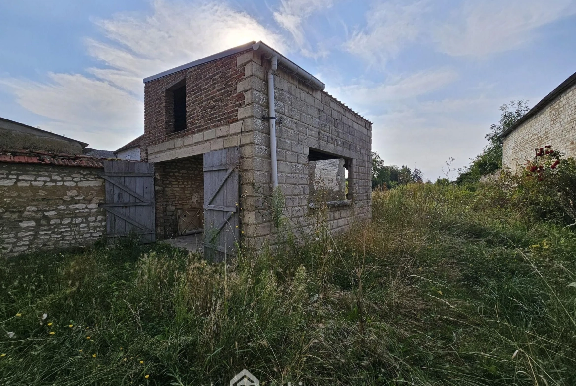 Maison à rénover de 95 m² à Sissonne avec grand terrain et potentiel 
