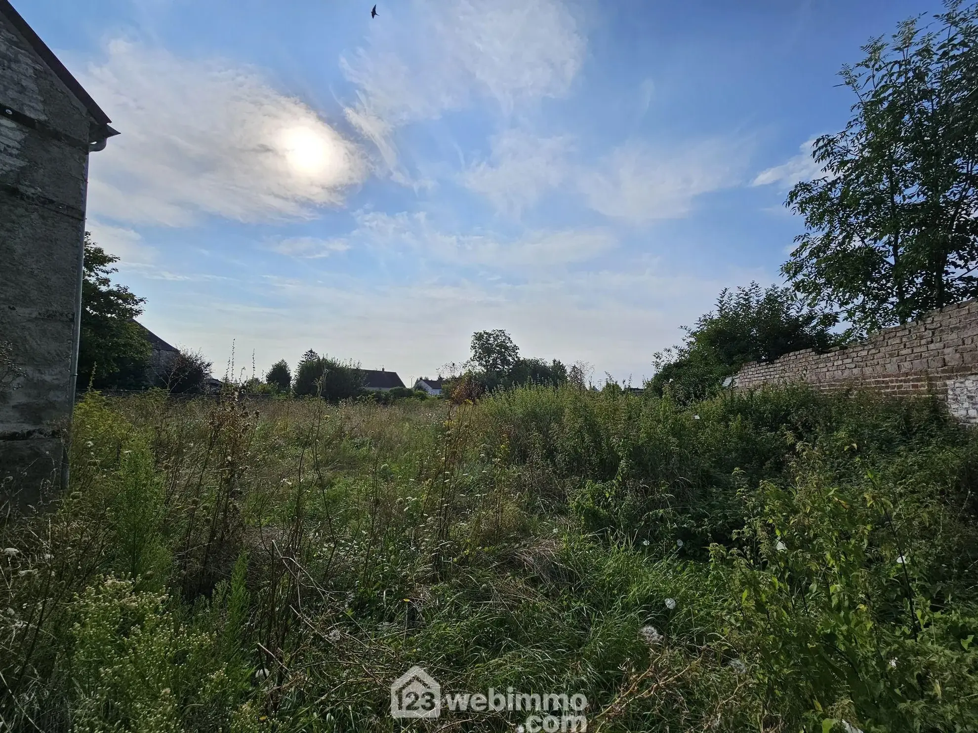 Maison à rénover de 95 m² à Sissonne avec grand terrain et potentiel 