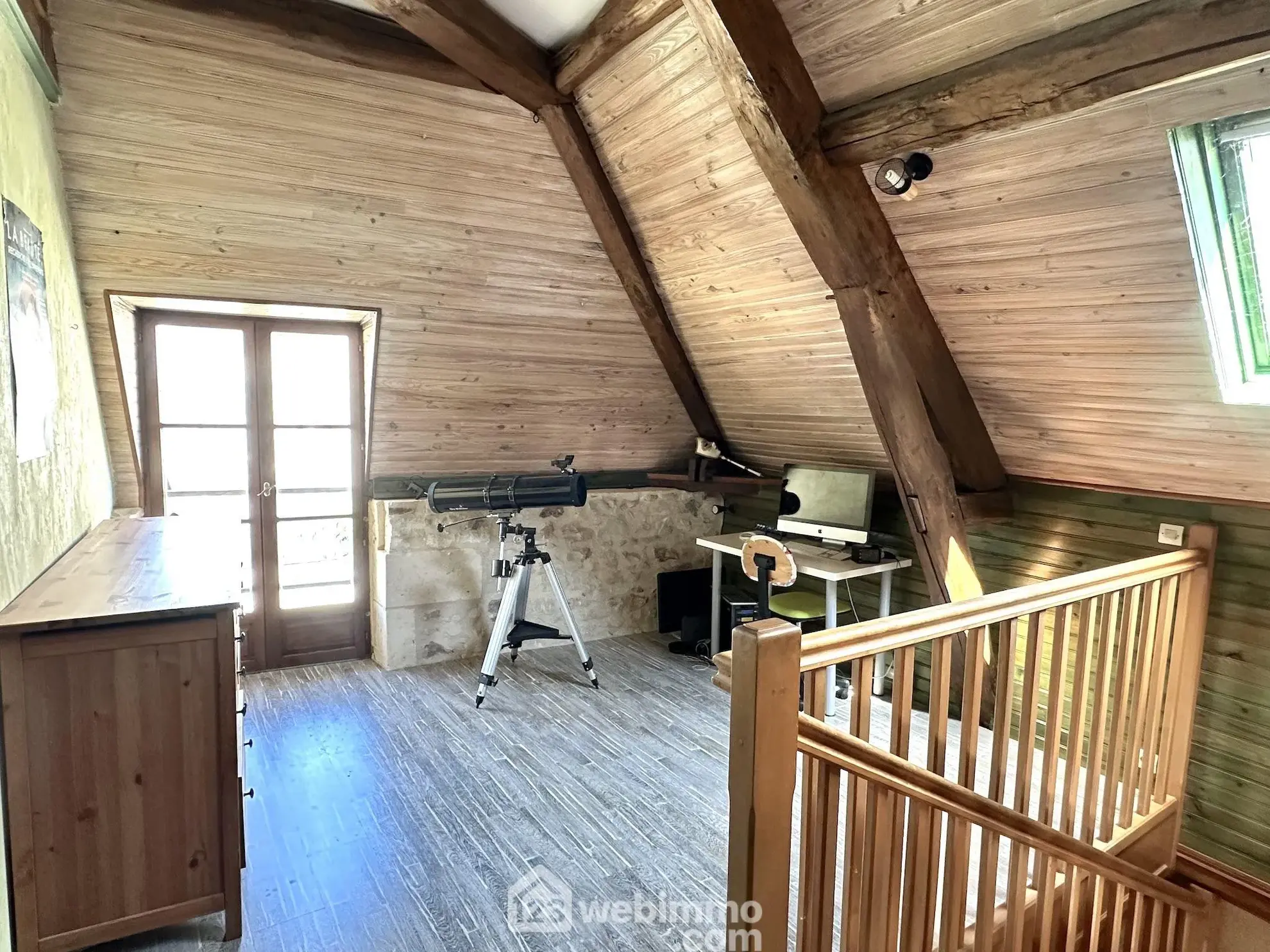 Charmante maison avec jardin et dépendance à Saint Rémy la Varenne 