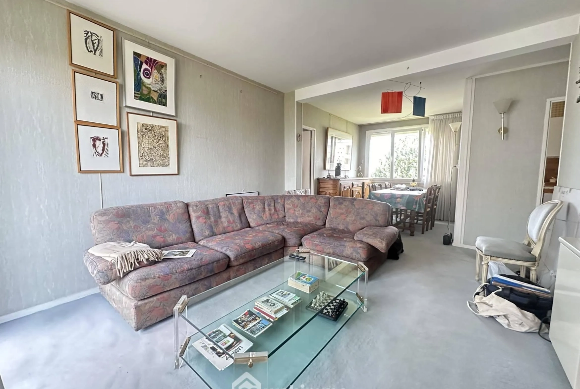 Appartement de 65 m² à Laon avec 3 chambres et cave 