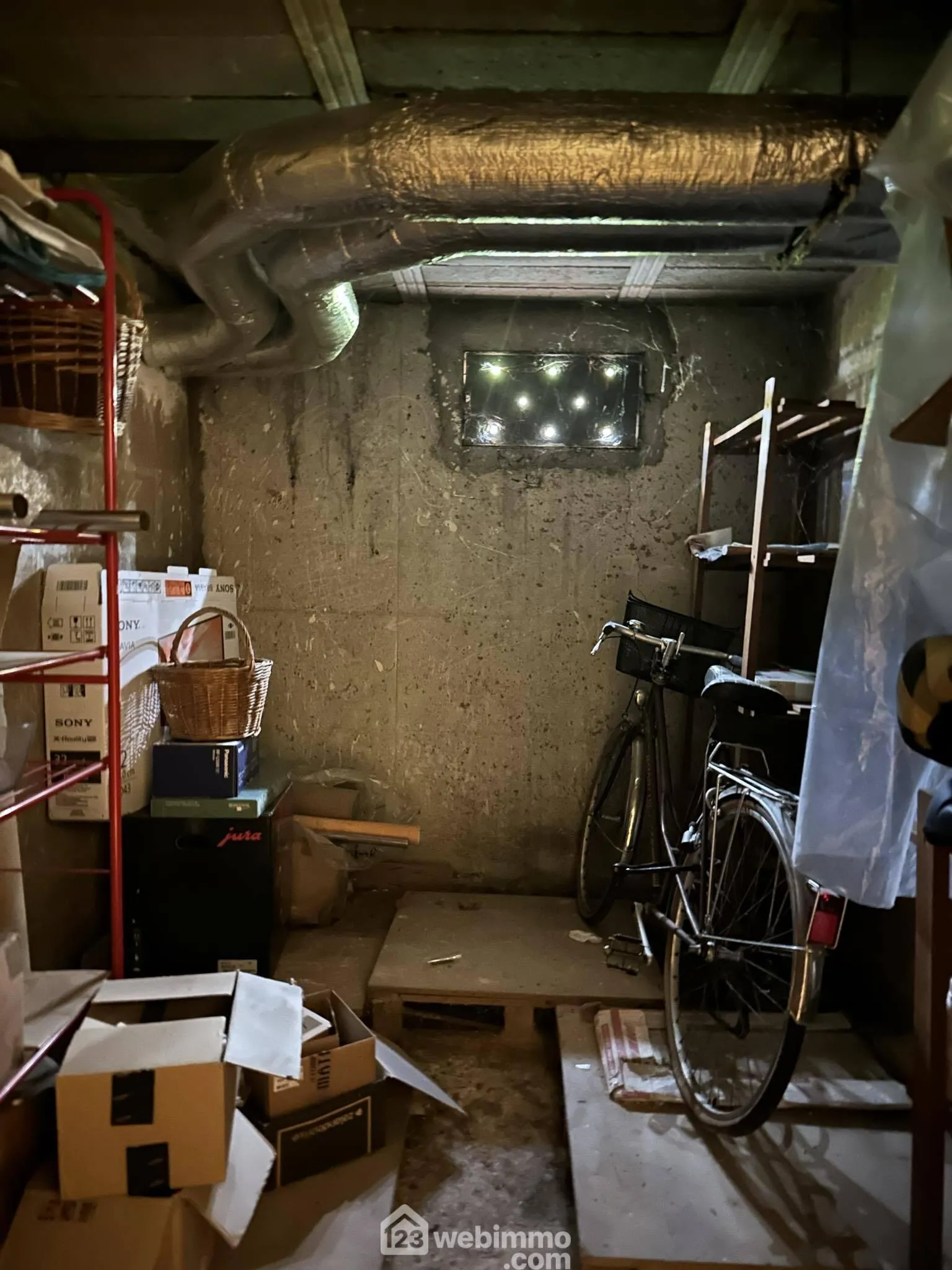 Appartement de 65 m² à Laon avec 3 chambres et cave 