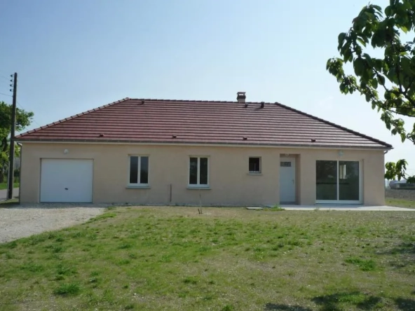 Maison sur-mesure à bâtir à Ully-Saint-Georges avec 4 chambres et espace lumineux