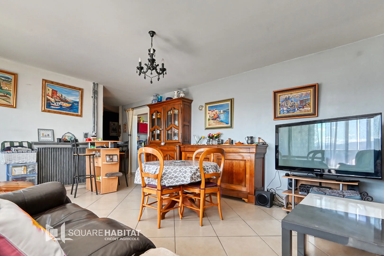 Appartement 4 pièces à Marseille 13013 avec vue panoramique, parking et cave 
