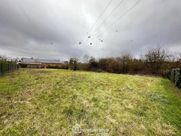 Terrain à bâtir de 1240 m² à Aulnois S/ Laon – Façade 46 m