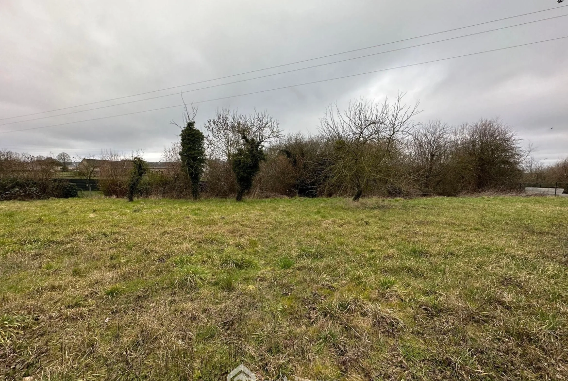 Terrain à bâtir de 1240 m² à Aulnois S/ Laon – Façade 46 m 
