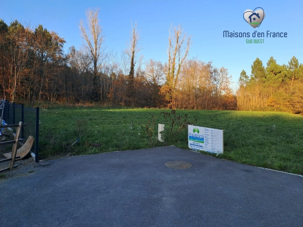 Terrain constructible de 925 m² au Tuzan, proche Bordeaux