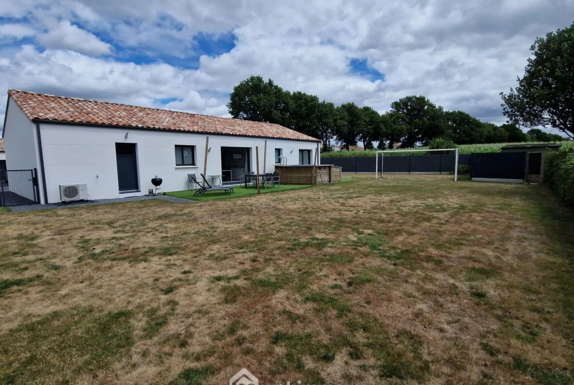 Maison récente de 115 m² avec 3 chambres à La Roche-sur-Yon 