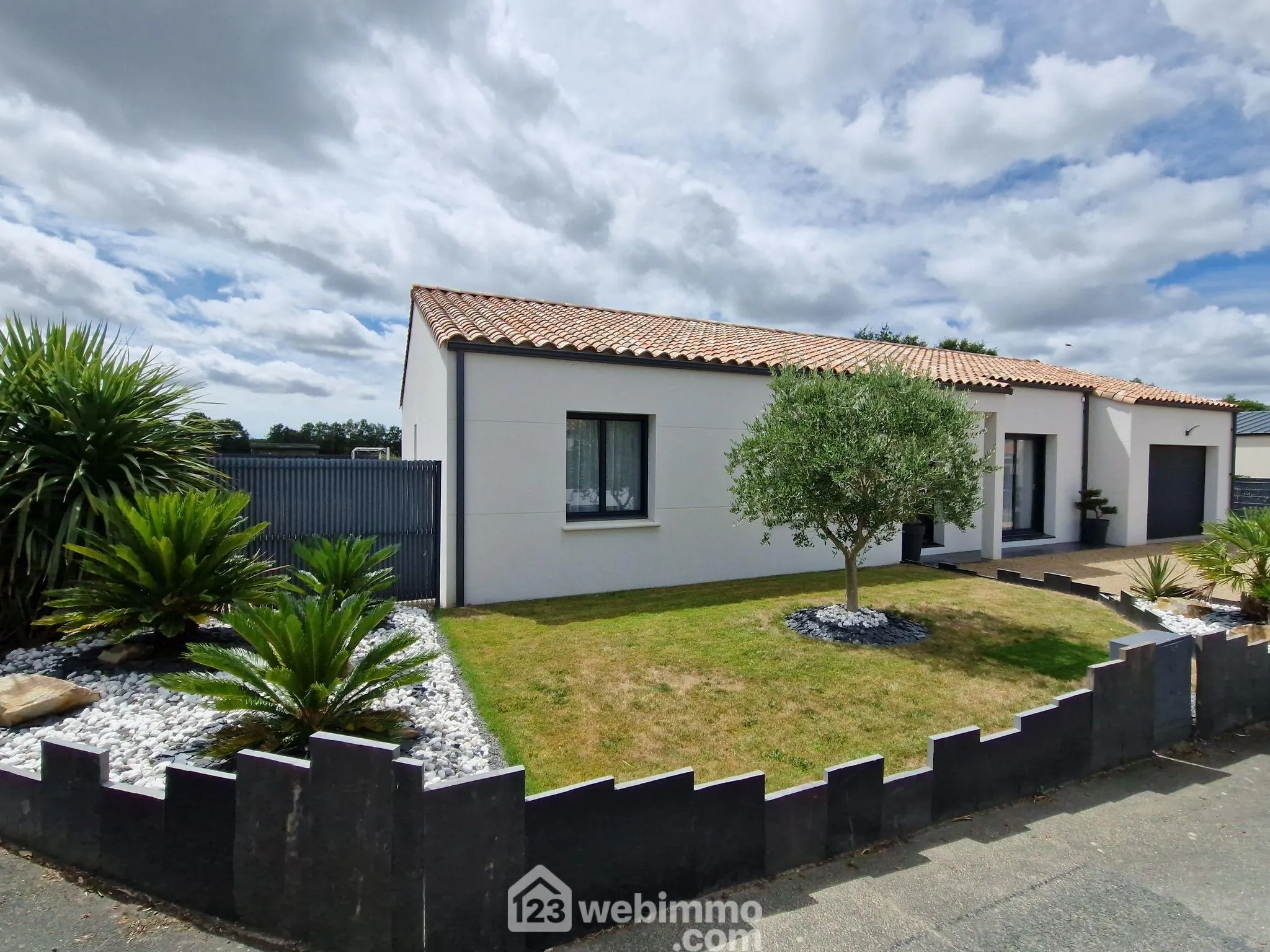 Maison récente de 115 m² avec 3 chambres à La Roche-sur-Yon 