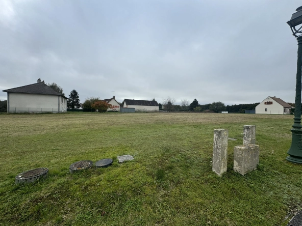 Terrain écologique de 919 m² à Romorantin, proche commodités