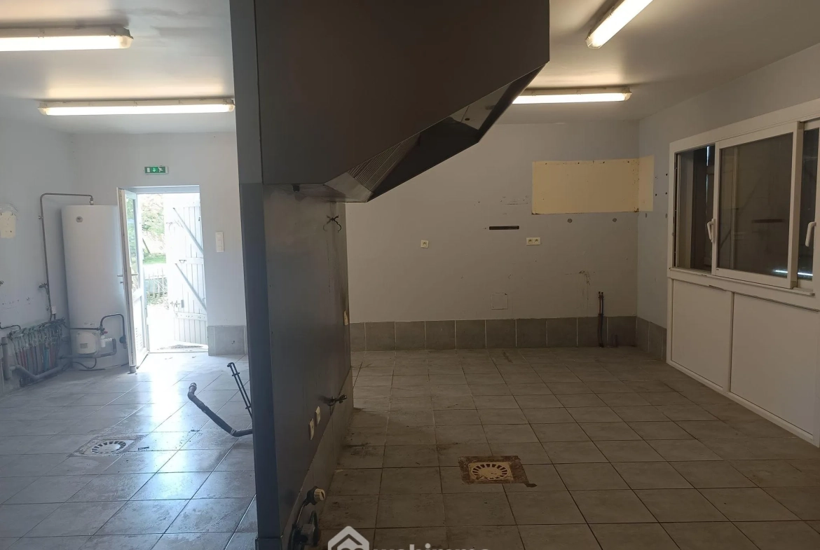 Belle maison renovée de 167 m² avec grand terrain à Brassempouy 