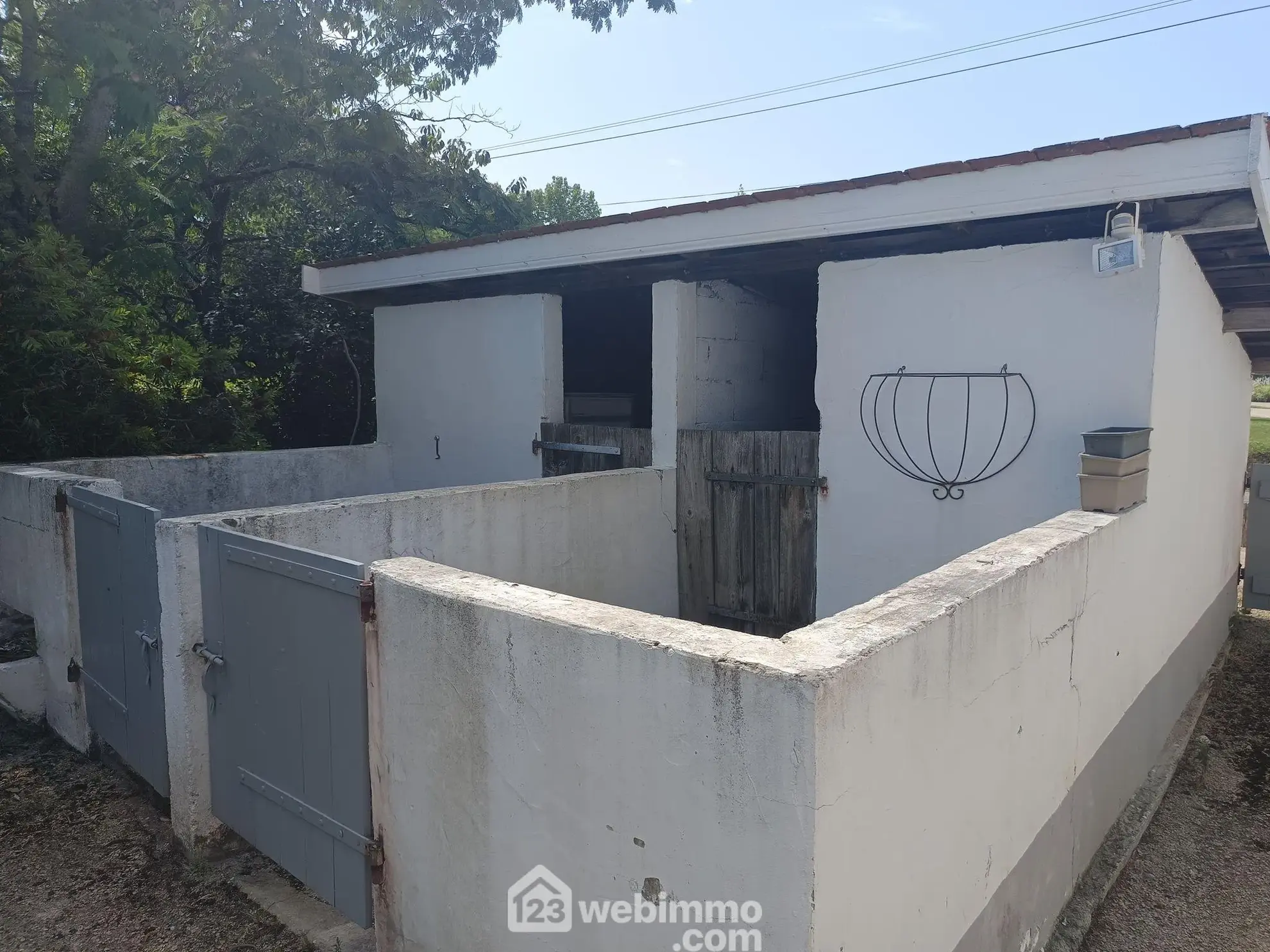 Belle maison renovée de 167 m² avec grand terrain à Brassempouy 